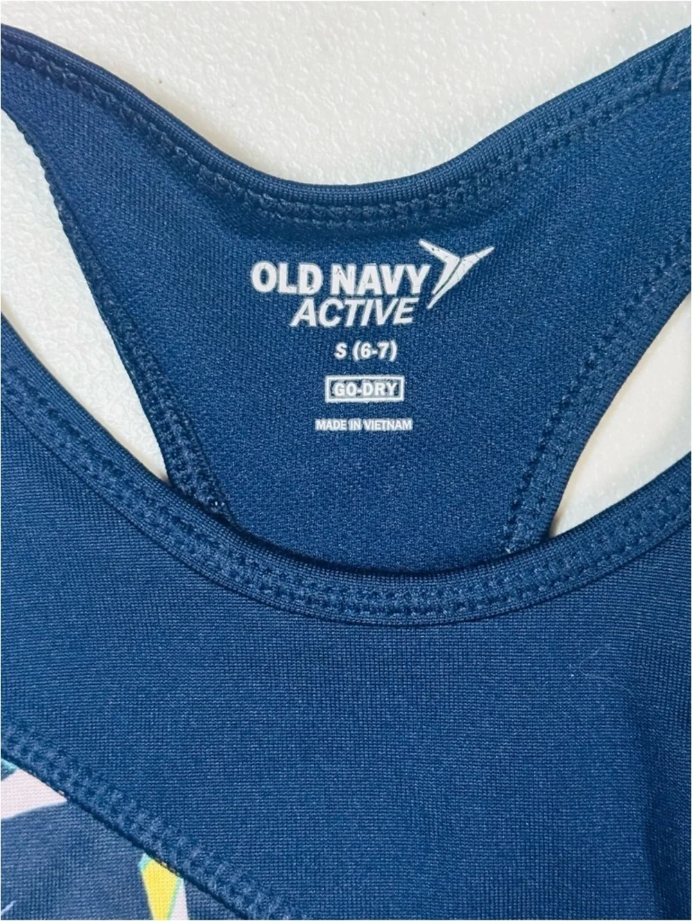 Old Navy Active Girls Sports Bra Bundle Size S 6-7 Racerback Go-Dry 3 Pack